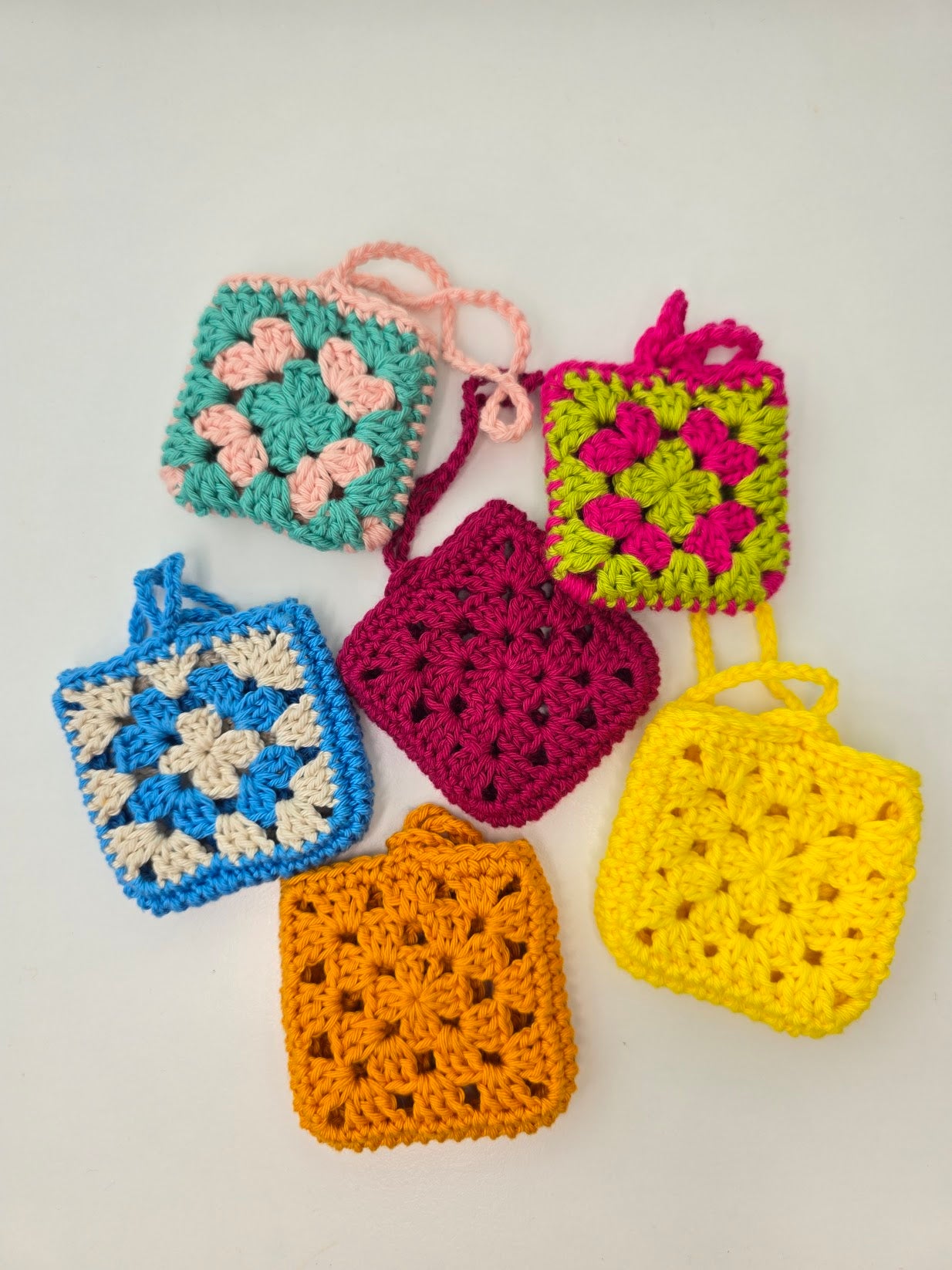 Mini pouch