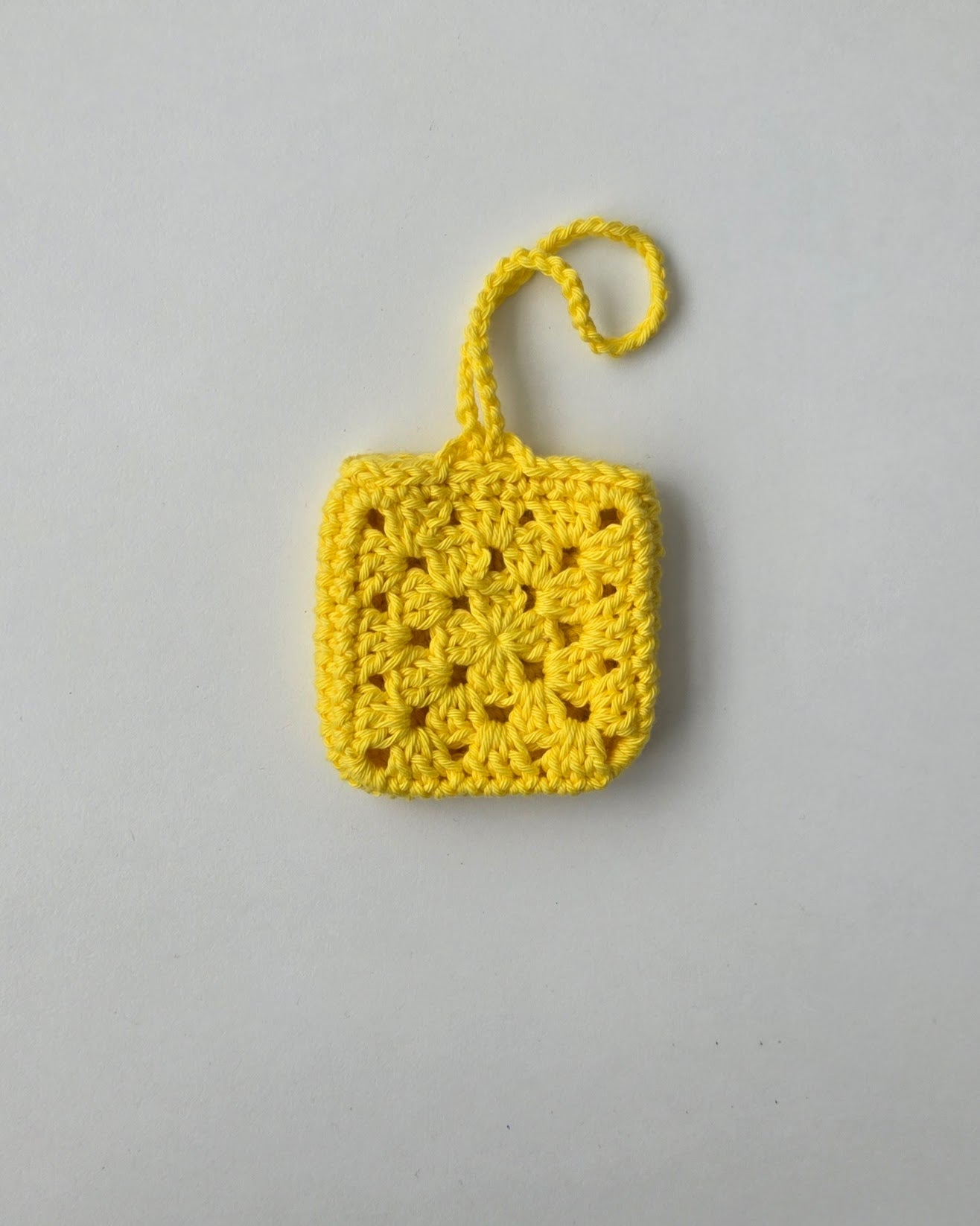 Mini pouch